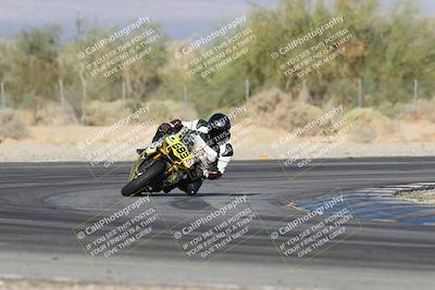 media/Nov-02-2025-CVMA (Sun) [[337aff29ab]]/Race 17-Amateur Supersport Middleweight/